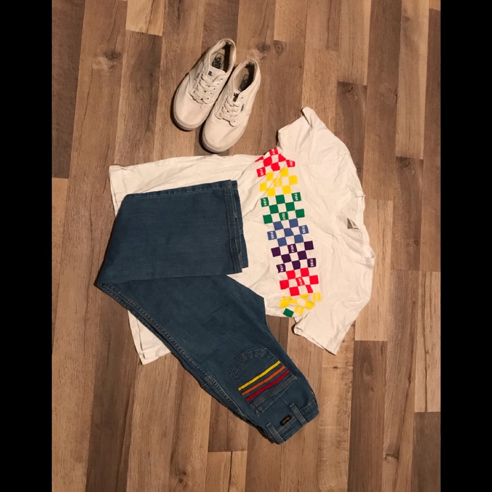 Wrangler Jeans Size 8 rainbow pattern pockets